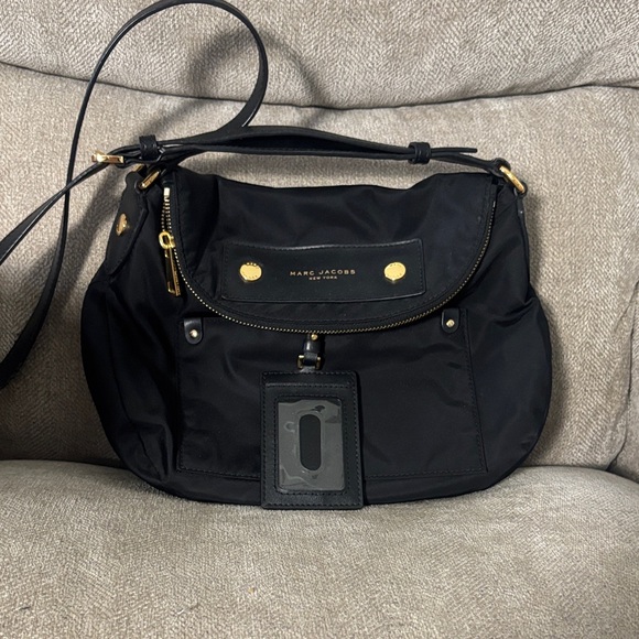 Marc Jacobs Handbags - ✨Marc Jacobs Black Nylon Shoulder Bag with Gold Hardware✨